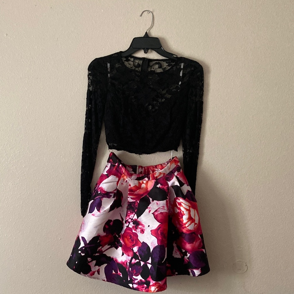 B. Smart Black and Pink Floral Mini Skirt